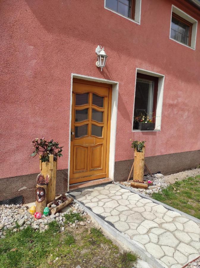 Villa Ranc Cerveny Mlyn Lisov  Esterno foto